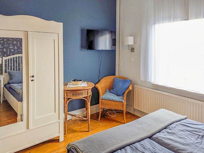 Doppelzimmer mit Dusche und WC im Haus Spinnrad